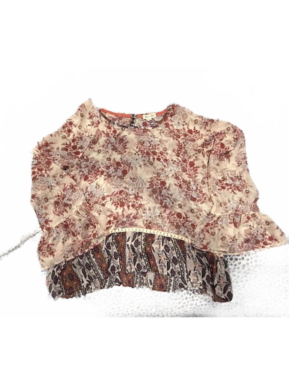 Floral Patterned Sheer Blouse with Ruffled Hem